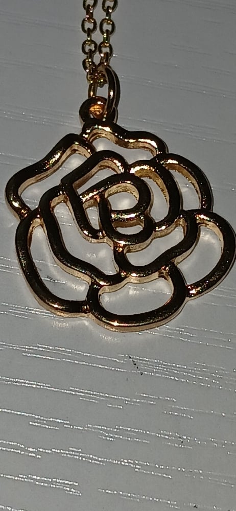 Gold Rose Necklace